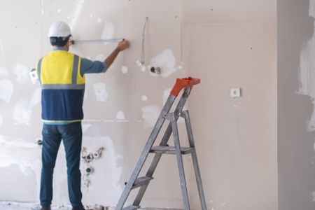 Le curage de bâtiment, première étape indispensable à la rénovation